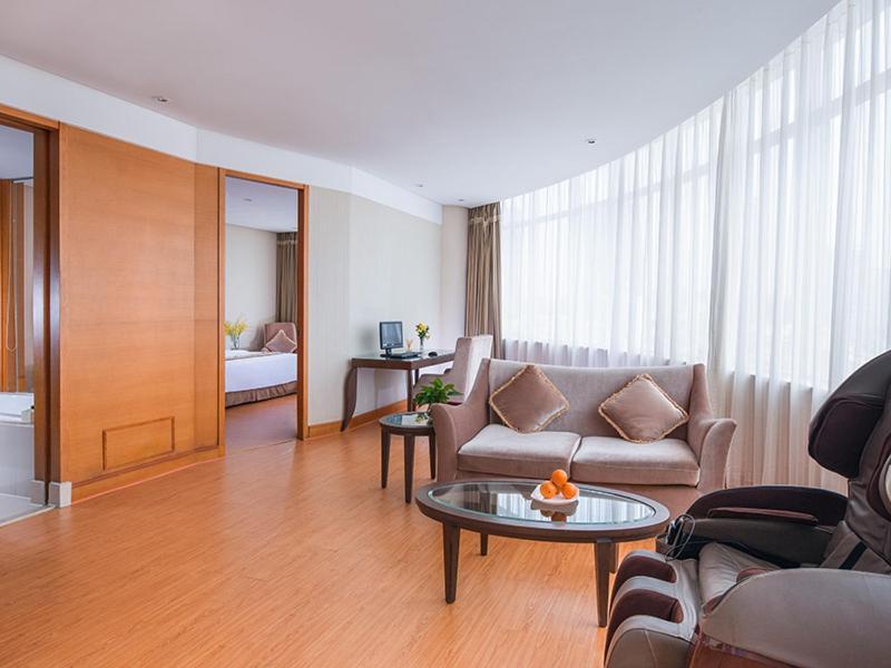 Vienna International Hotel Shenzhen Hua'Nan City Kültér fotó