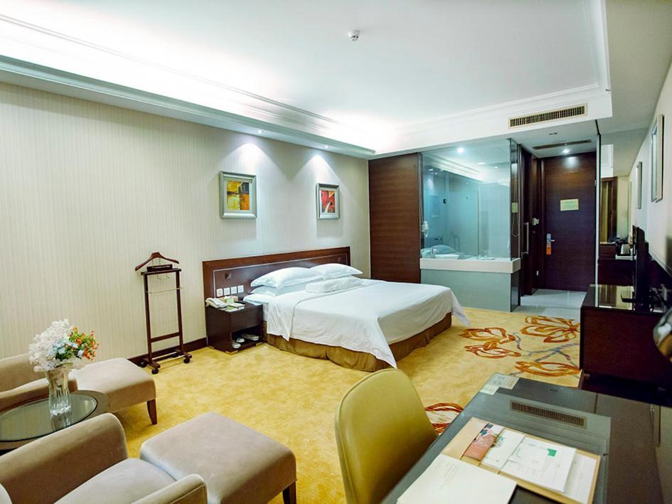 Vienna International Hotel Shenzhen Hua'Nan City Kültér fotó